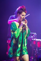 Lana Del Rey Performs at Fête La Musique à l