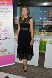 Maria Sharapova - Photocall to Launch the New Sugarpova Pinkberry Topping at Selfridges (London) - June 2014