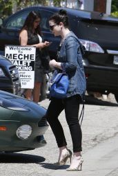 Michelle Trachtenberg Casual Style - Leaving a Salon in West Hollywood - June 2014