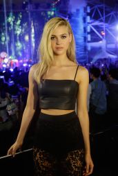 Nicola Peltz - Imagine Dragons Perfomance at Transformers: Age of Extinction Premiere in Hong Kong