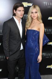 Nicola Peltz - 