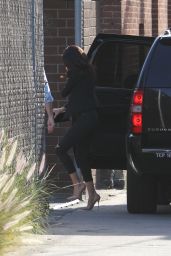 Selena Gomez Makes a Covert Arrival to Justin Bieber