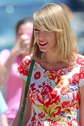 Taylor Swift Street Style - Out & About in New York City - June 2014