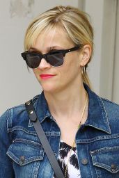  Reese Witherspoon Summer Style - Out in Beverly Hills, July 2014