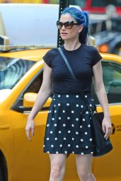 Anna Paquin Street Style - Out in New York City - July 2014