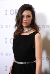 Astrid Berges-Frisbey - 