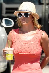 Britney Spears Shows Off Her Legs in Shorts - Leaving Starbucks in Westlake Village