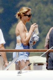 Cameron Diaz on a Boat in Italy - July 2014