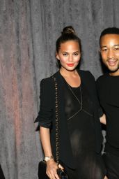 Christine Teigen – D’USSE VIP Riser + Lounge At On The Run Tour in East Rutherford (New Jersey)