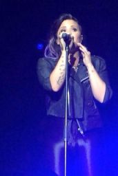 Demi Lovato Performs at The Neon Lights Tour in Reno