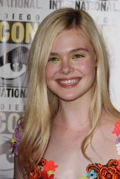 Elle Fanning - 