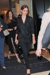 Emma Watson in Paris - Arriving to the Giambattista Valli Fashion Show - July 2014
