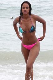 Fanny Neguesha in a Bikini & Mario Balotelli at the Beach in Miami - July 2014