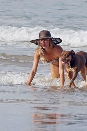 Gisele Bundchen Bikini Candids - at a Beach in Costa Rica - July 2014