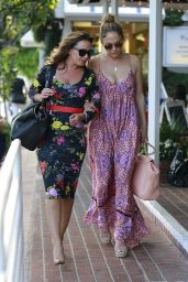 Jennifer Lopez & Leah Remini - Shopping at Fred Segal in Los Angeles - July 2014