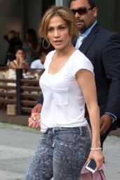 Jennifer Lopez Street Style - Leaving Her Hotel in NYC - July 2014