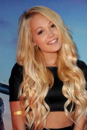 Kelli Berglund – ‘The Guardians of the Galaxy’ World Premiere in Los Angeles