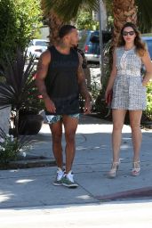 Kelly Brook With Boyfriend Running Errands in Los Angeles - July 2014