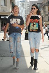 Kendall Jenner in Ripped Jeans – Out in New York City - July 2014