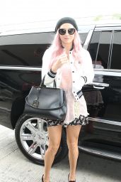 Kesha at LAX Airport in Los Angeles - June 2014