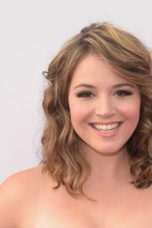 Kether Donohue - 