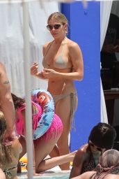 LeAnn Rimes Bikini Candids - Miami, July 2014