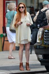 Lindsay Lohan Showing Off Her Legs - Out in NYC - July 2014