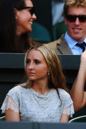 Maria Sharapova Watching Her Boyfriend Grigor Dimitrov in His Semi-final Match -Wimbledon 2014