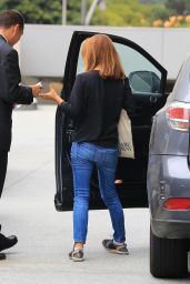 Natalie Portman in Jeans at the Creative Artists Agency in Los Angeles