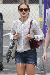 Natalie Portman Looks Stylish in Denim Shorts - Out in Los Feliz, July 2014