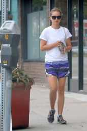 Natalie Portman Shows off Her Legs in Shorts - Goes to Pilates Class in Los Angeles - July 2014