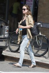 Olivia Wilde Street Style - Out in New York City - July 2014