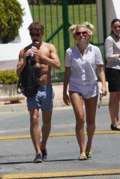 Pixie Lott Leggy in Shorts on Vacation in Marbella - July 2014