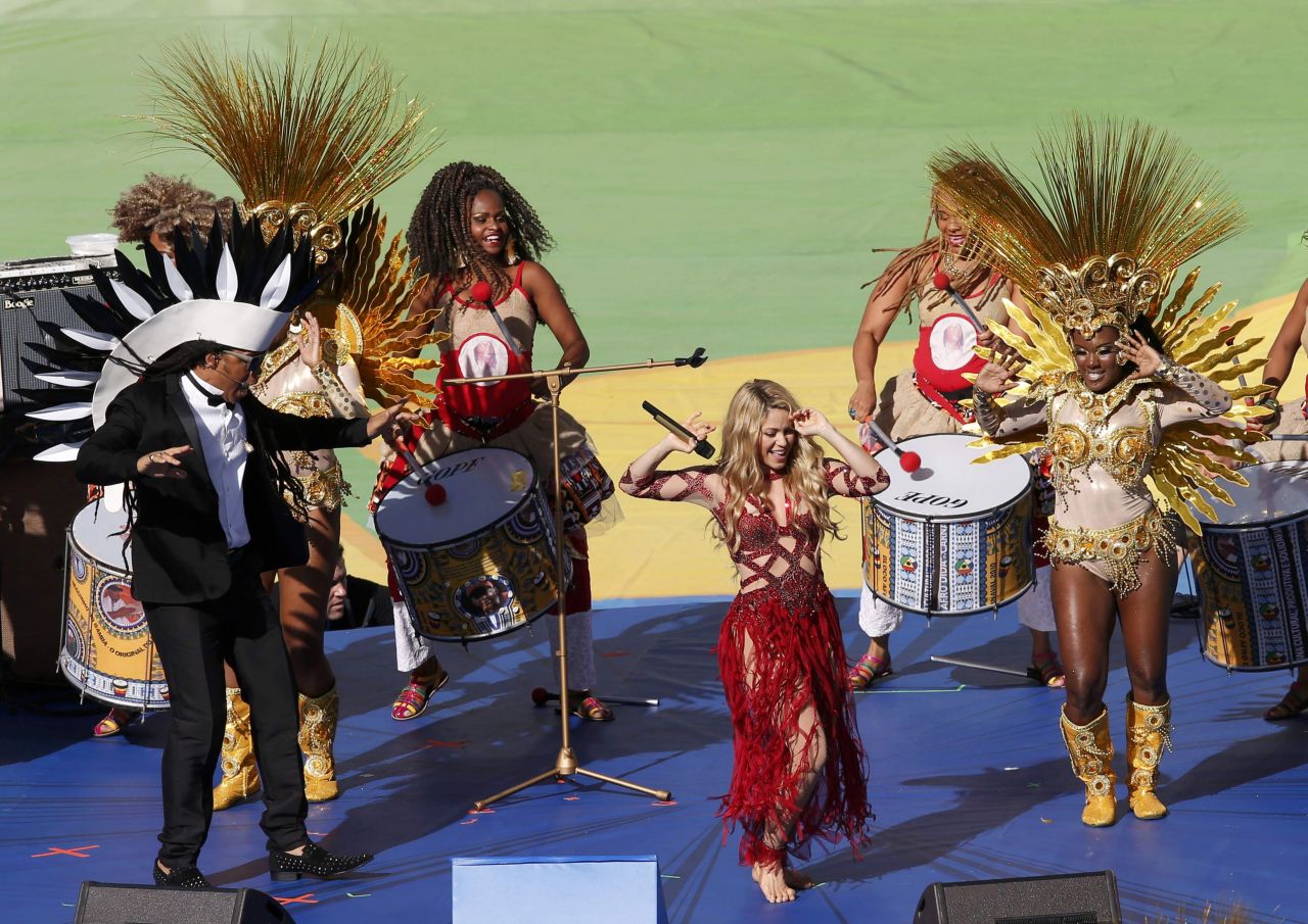 Shakira Fifa World Cup 2014 In Brasil Closing Ceremony • Celebmafia 