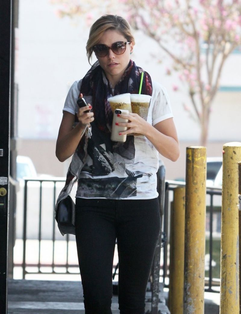 Sophia Bush Street Style - Grabbing Some Coffee at Starbucks in ...