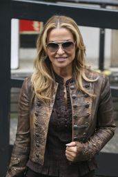 Anastacia - Arriving at the ITV Studios in London - August 2014