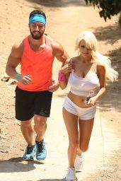 Courtney Stodden Workout at Griffith Park in Hollywood - July 2014