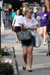 Dakota Fanning Out in New York City - Aug. 2014