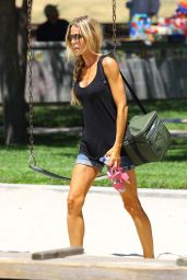 Denise Richards Street Style - Coldwater Park in Beverly Hills - August 2014