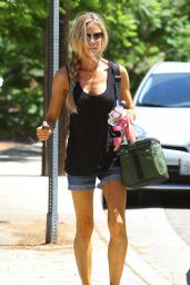 Denise Richards Street Style - Coldwater Park in Beverly Hills - August 2014