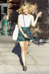 Jena Malone Flashes Her Legs – Leaving Gelson’s Market in Los Feliz – August 2014