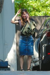 Jennifer Garner in Jeans Skirt  - August 2014
