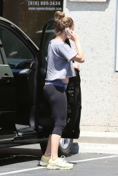 Jennifer Lopez in Tights While Out in Los Angeles - August 2014