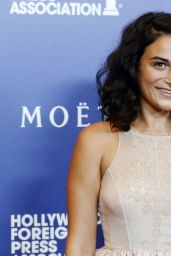Jenny Slate at HFPA Grants Banquet - August 2014