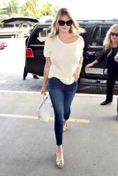 Kate Upton in Jeans - Arriving at LAX Airport in Los Angeles - August 2014