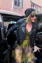 Katy Perry Arriving At The Mutter Museum In Philly - August 2014