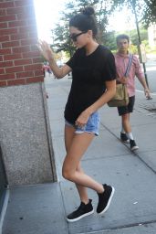 Kendall Jenner Arriving at Her Hotel in NYC - August 2014