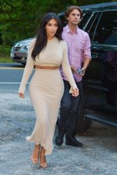 Kim Kardashian - Pellegrino
