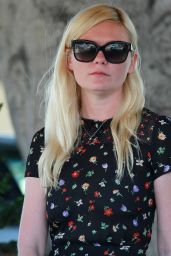 Kirsten Dunst - Baby Shower at Off Vine Restaurant in Hollywood - August 2014