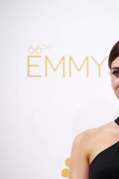 Lizzy Caplan – 2014 Primetime Emmy Awards in Los Angeles